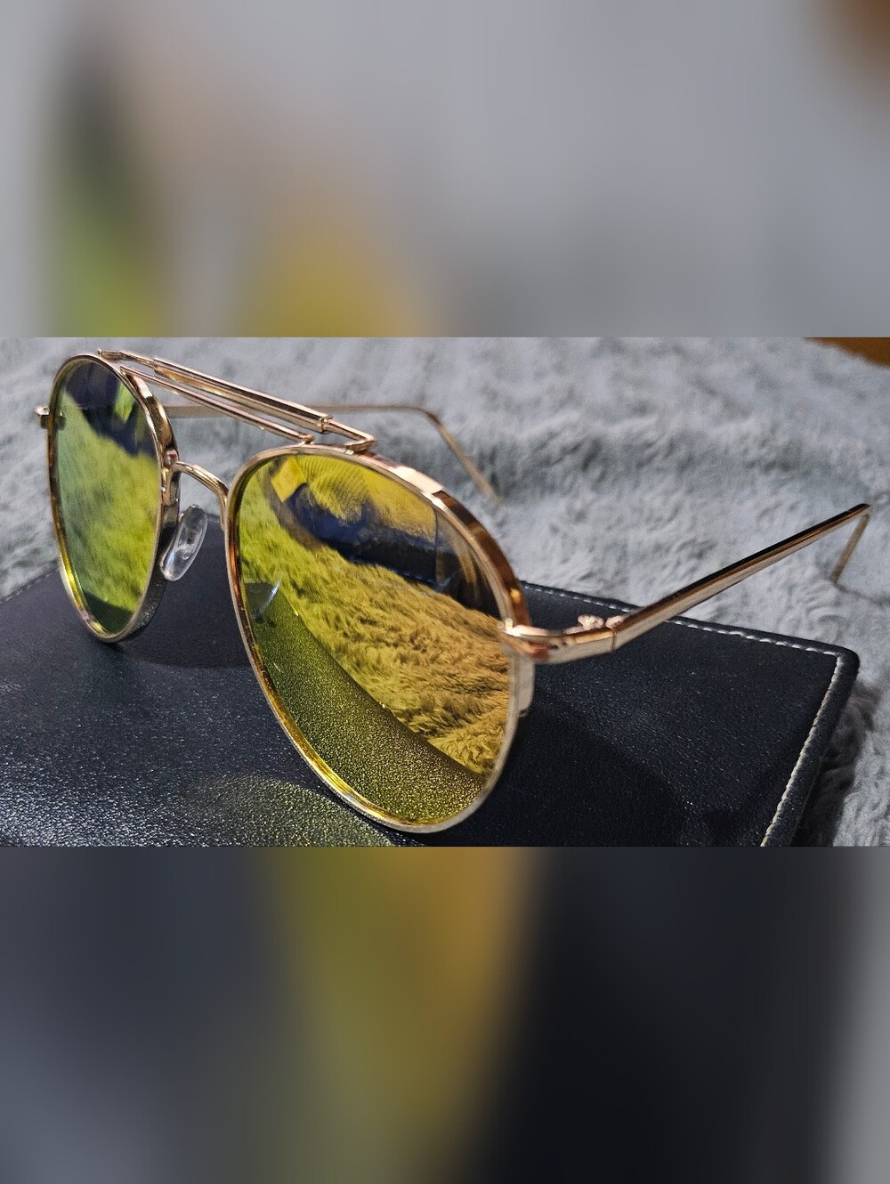 Men's Metal Frame Aviator Designer Sunglasses with Yellow Lenses